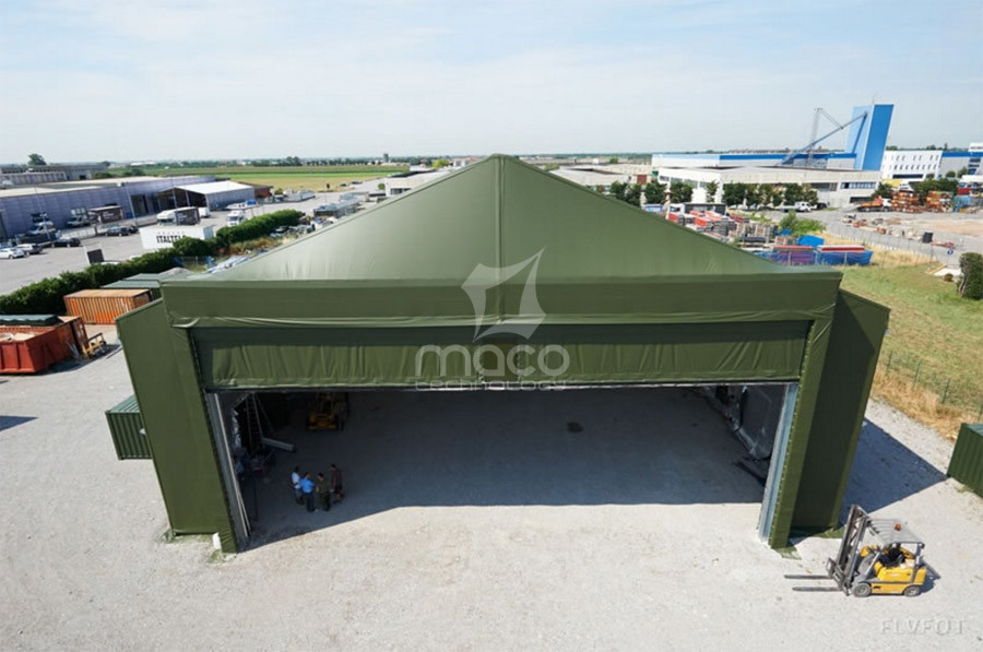 Hangar militare