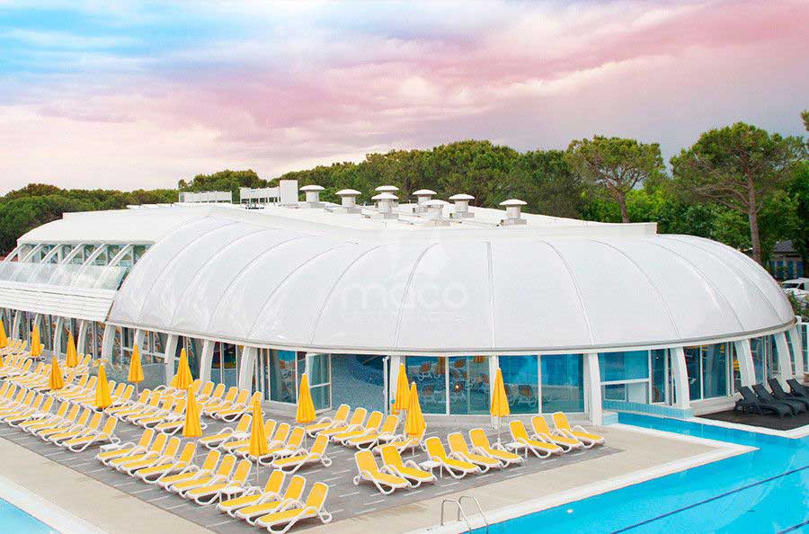 Swimming pool cover in ETFE